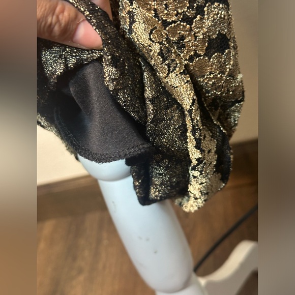 Black and gold sexy night dress size s black lace with gold floral print - Picture 8 of 16